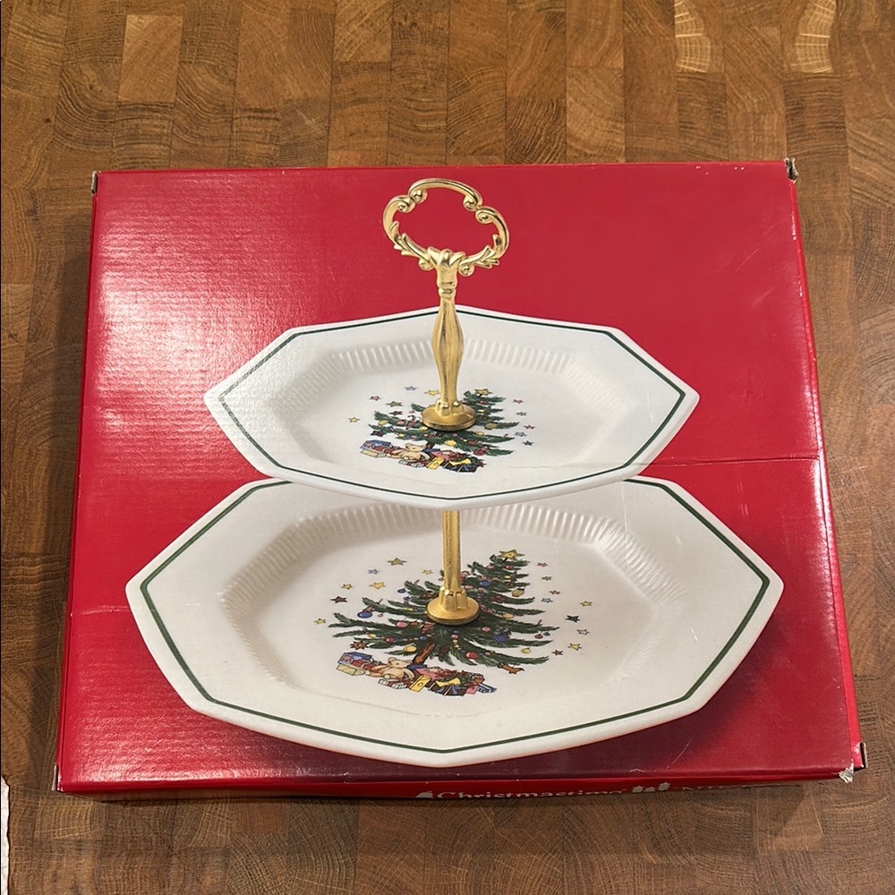 NIB Christmastime Nikko two tier serving tray
